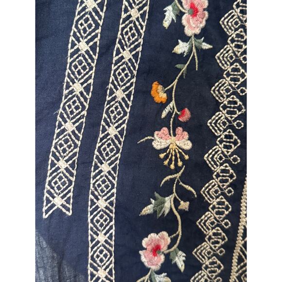 Johnny Was Embroidered Top Size XS Deep Plum Floral Embroidery Linen Blend Boho - Picture 5 of 8